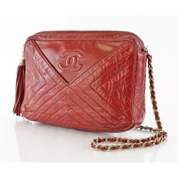 CHANEL Burgundy Quilted Crossbody Bag - Picture 2 of 16